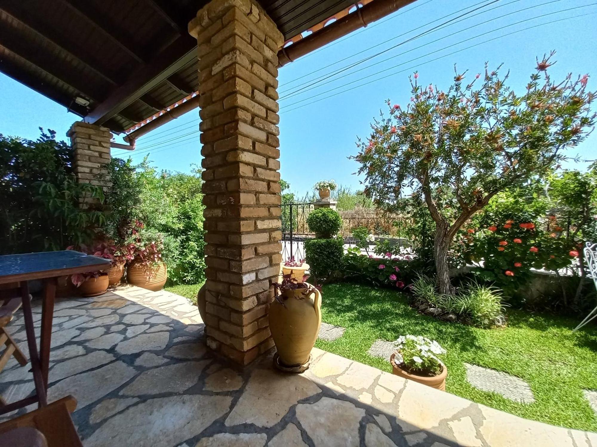 Villa Tina Country Beach Apartments 아카라비 객실 사진