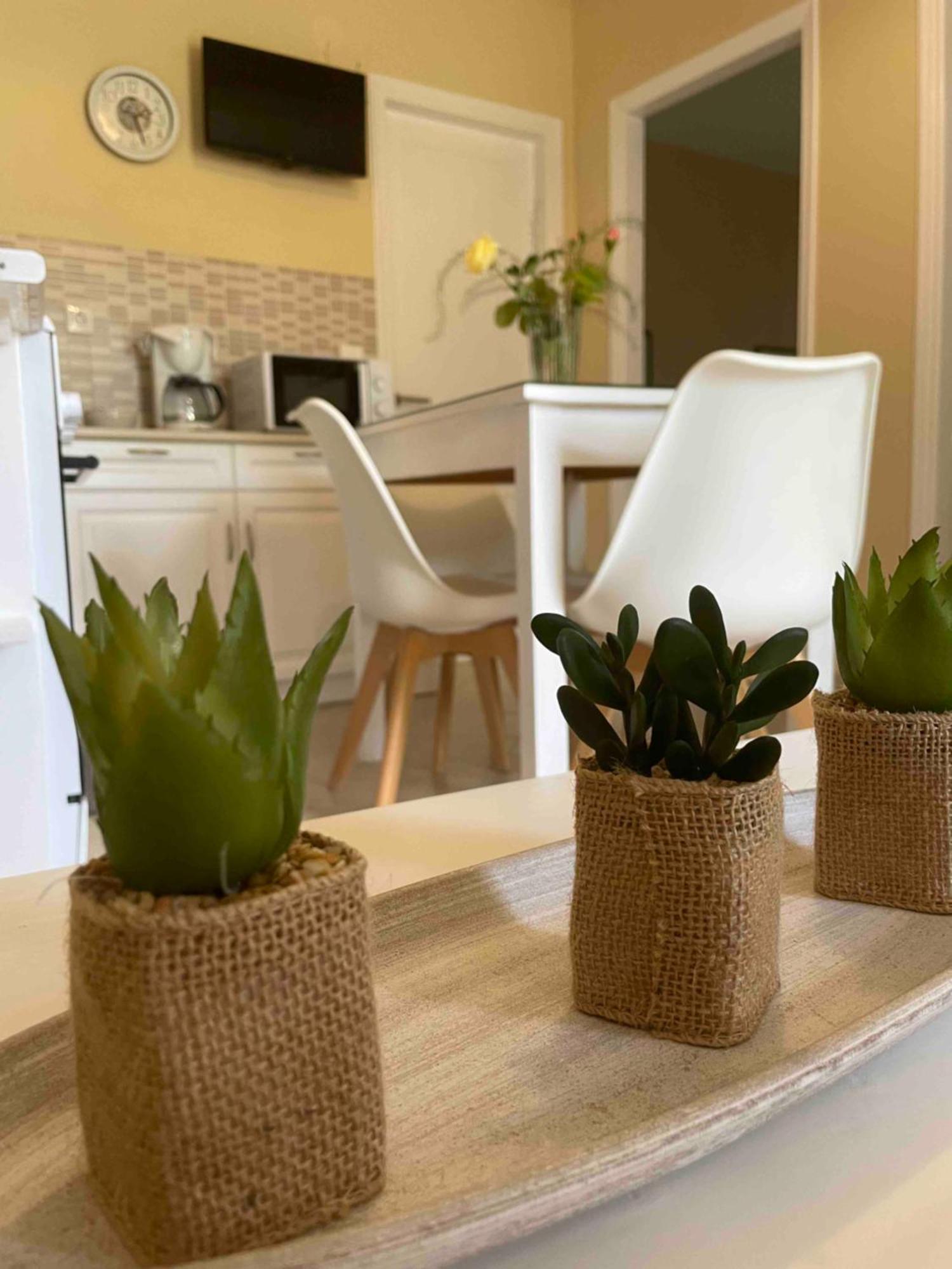 Villa Tina Country Beach Apartments 아카라비 객실 사진